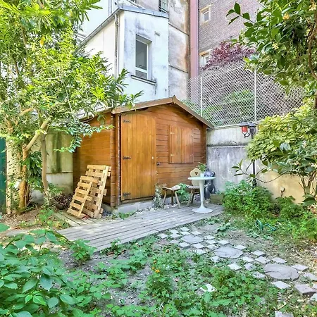 Apartment New! Adorable House With Garden *paris 17*
