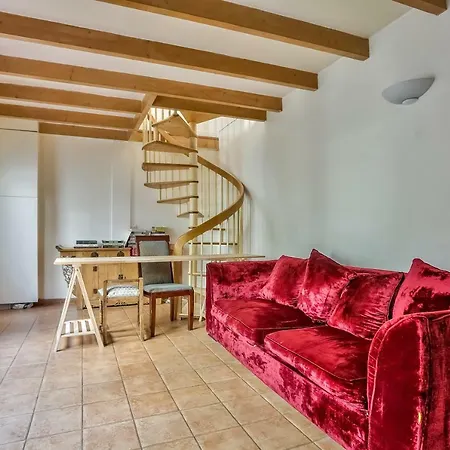 New! Adorable House With Garden *paris 17* Apartment